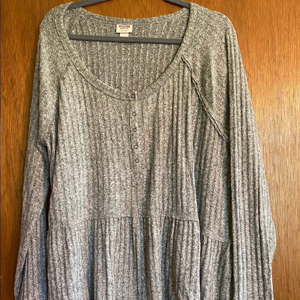 Mossimo shirt